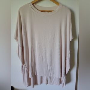 Zia Oversized Top With Raw Hems Size Small